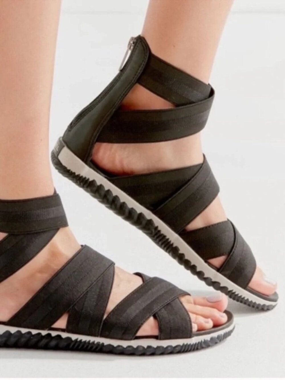 Sorel Out N About Plus Strap Black Sandal ** Sz 8